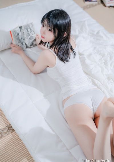 三年片免费观看大全音乐_1080P迅雷电影在线