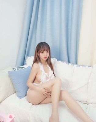 打屁股女隐私从白打到红_BD国语在线视频观看