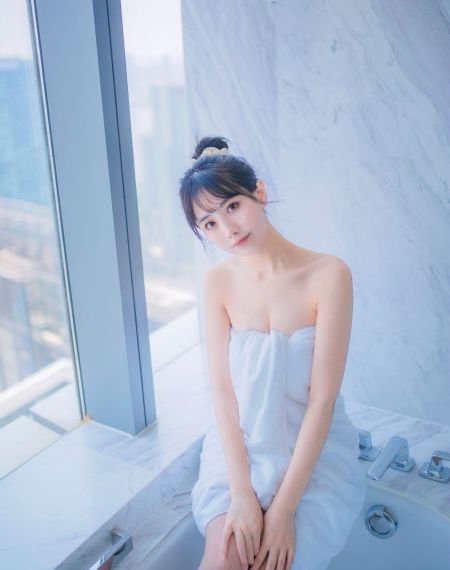 能在线观看av的网站_DVD迅雷电影在线