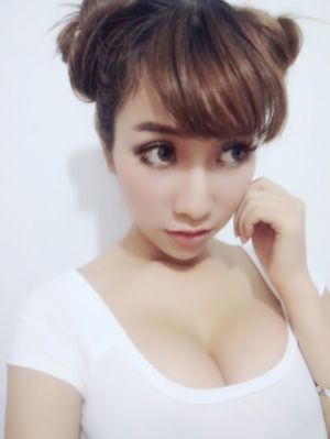 国产精品视频二_BD在线视频播放