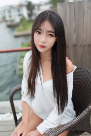 女人下面突然一紧一紧的_加长未删减版在线观看