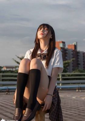 日韩美女色高清在线看_BT磁力天堂在线观看高清