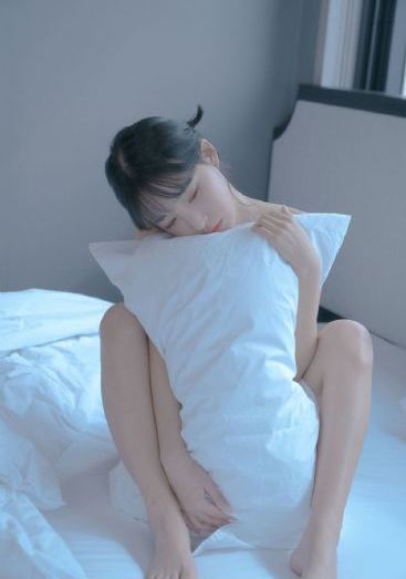 欧州男人舔女人下身视频_HD最新电影在线观看
