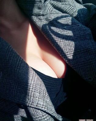 一级毛片美女撒尿_1080完整版观看