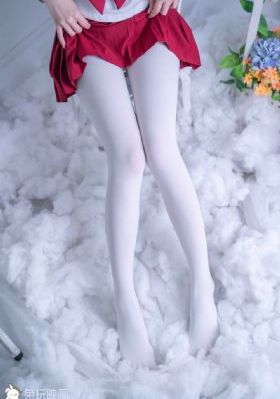 末成年女AV片一区二区三区_1080迅雷电影在线